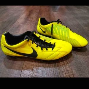 Nike T90Laser
